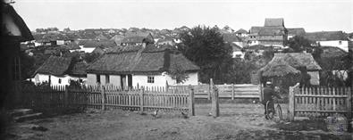 Панорама 1930 г. Справа видно синагогу
