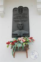 A memorial plaque on hause in Peremyshliany, dedicated to Omelian Kovch