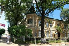 Many nice secession villas have been preserved in Sambir, especially a lot of them on the street Stebelsky