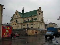 One of the dominants of Zhovkva is the Dominican Monastery