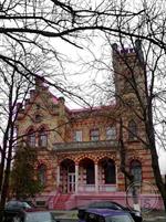 Дом городского головы Блажкова. В начале 20 в. был самым красивым зданием в городе Дом городского головы Блажкова. В начале 20 в. был самым красивым зданием в городе