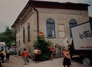 Синагога в Бучаче, 1990