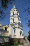 Монастырь основан в 1633 г., при нем была школа, типография и больница Монастырь основан в 1633 г., при нем была школа, типография и больница
