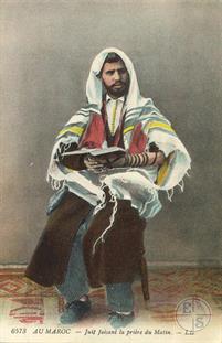 Касабланка, Марокко, 1914. Молящийся еврей в талите. Изд-во Levy&Leon, Париж