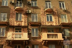 Европейской площадь, 1а. Этот дом Шнеерсон спроектировал, здесь и проживал Европейской площадь, 1а. Этот дом Шнеерсон спроектировал, здесь и проживал