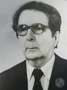Архитектор Марк Шнеерсон. Фото из книги И. Родионова "Днепропетровские зодчие" Архитектор Марк Шнеерсон. Фото из книги И. Родионова "Днепропетровские зодчие"