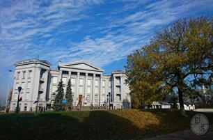 Национальный музей истории Украины. Киев, ул. Владимирская, 2 Национальный музей истории Украины. Киев, ул. Владимирская, 2