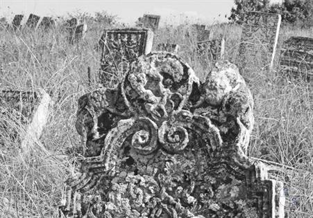 Сатанов, Хмельницкая обл. Памятник Элиэзера Либера, 18 в. Фото Е.Шнайдера