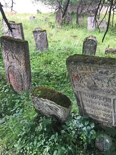 Jewish cemetery in Putyla, 2019