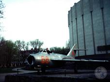 МиГ-17 уже давно кто-то угнал, на я еще успел на нем полетать)