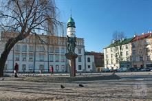 Площадь Рынок и Ратуша - Казимеж был вполне самостоятельным, пока на него не наполз Краков