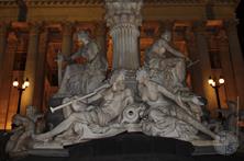 Группа состоит из 4 фигур, символизирующих главные реки империи Габсбургов: Дунай, Инн, Эльбу и Влтаву