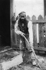 Рабочий, фото экспедиции Ан-ского, 1912