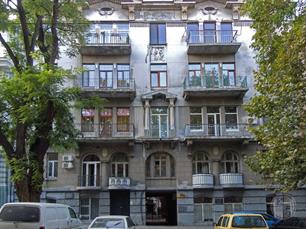 Дом Стамерова по Конной, 14. Фото Yuriy Kvach, Википедия