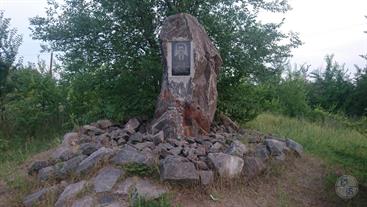 Памятник на месте гибели Мишки Япончика