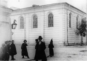 Новая синагога (Неве шул), Броды