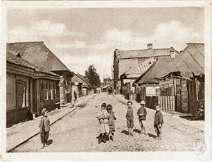 Ковель, 1916 г. Улица Баернштрассе, справа видна синагога