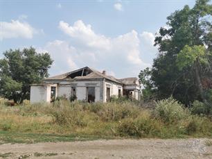 Руины перестроенной школы, 2021