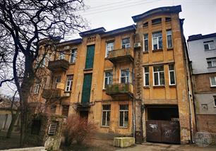 Бывшее здание Еврейского политехнического института на Антоновича, 49