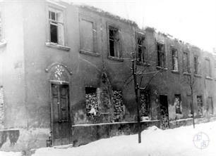 Львов, руины неопознанной синагоги, 1944 г.
