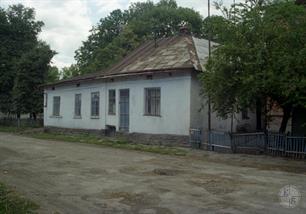 Rabbi's house in Budaniv, 1995