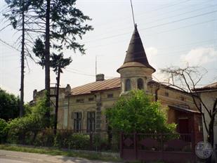 Old houses in Kopychyntsi, 2012. St. Shevchenka, 11