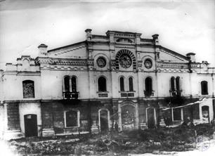 Great Synagogue in Kovel, 1945. The synagogue was erected in 1907