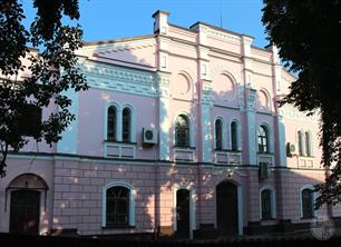 Great Synagogue in Kovel, 2018. Nezalezhnosti Street, 125. In Soviet times, it is converted to a sewing factory