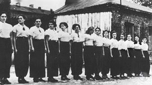 Members of the Hachshara movement at a self-defense course. Hachshara aims for personal and ideological development in the Zionist spirit