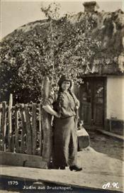 Jewish girl from Druzhkopol, 1914-1915