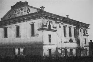 Synagogue in Mezhyrichi, 1933