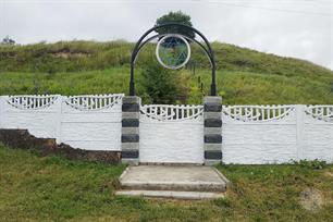 Jewish cemetery in Velyki Mezhyrichi, 2019