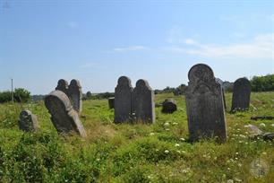 Jewish cemetery in Mizoch, 2019