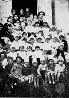 Jewish kindergarten in Mizoch, 1920s