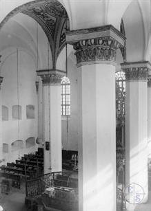 Synagogue interior, 1930s