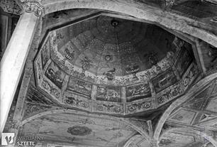 The dome of the synagogue in Torhovytsya, 1930s