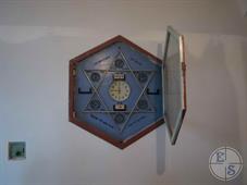 Часы в синагоге